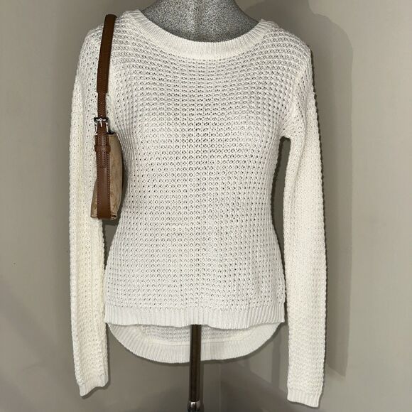 Love by Chesley White Sweater Women’s M Medium Open Knit Long Sleeve High Low - Picture 9 of 15